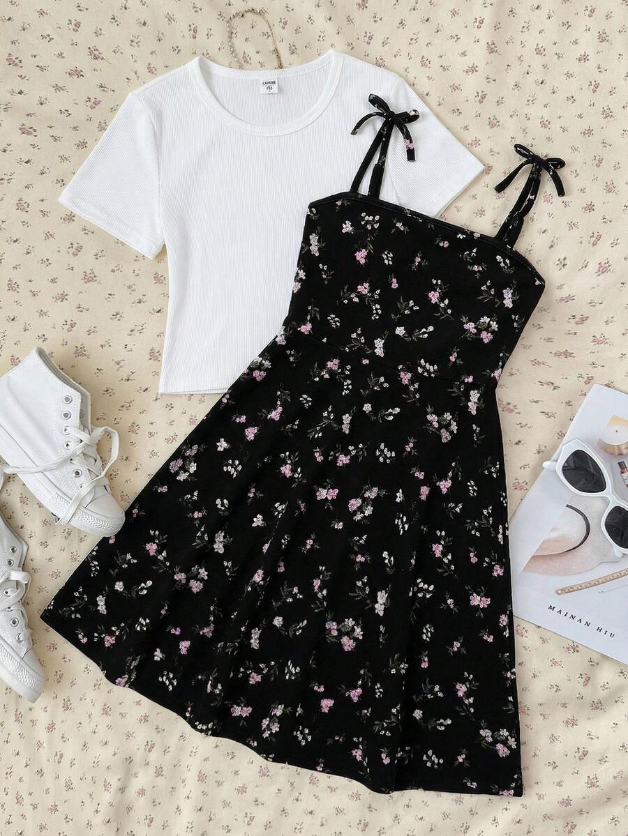 SHEIN Set Gaun Camisole dan Kaos Lengan Pendek Motif Bunga Kecil Kasual Musim Panas untuk Anak Perempuan Remaja - Hitam dan Putih - View 1