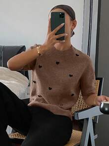 DAZY Heart Decor Loose Fit Short Sleeve Crew Neck Casual Knit Top For Women, Spring/Autumn - Brown - View 4