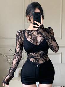 DAZY Áo kiểu ren đen khoét lỗ họa tiết hoa mùa xuân hè, áo crop top ngắn, thanh lịch cho ngày Valentine, đám cưới, tiệc tùng, các dịp trang trọng, dáng ôm, áo lưới xuyên thấu tay dài cho nữ - màu đen - Xem 4