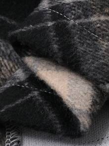 DAZY 女款格紋迷你裙，休閒青春校園風 - 黑與白 - 查看 7