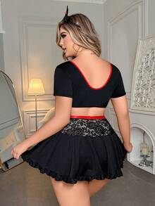 Plus Size Women's Contrast Lace Short Sleeve Top With Matching Headpiece, Lingerie Set