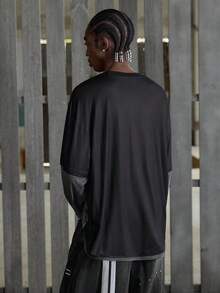 NEON BLANC 男士宽松街头风假两件式T恤，针织条纹袖，饰有“915”大号图案印花 - 黑色 - 查看 4