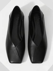 MOTF WOMEN PU LEATHER SQUARE TOE FLATS VALENTINE'S DAY - Black - View 4