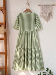 Rusticease Plus Size Women's Sage Green Plaid Dress,Summer 1920s Elegant Picnic Loose Fit Round Neck Short Sleeve Flowy Long Dress,Casual Vacation Outfits - Green - View 2