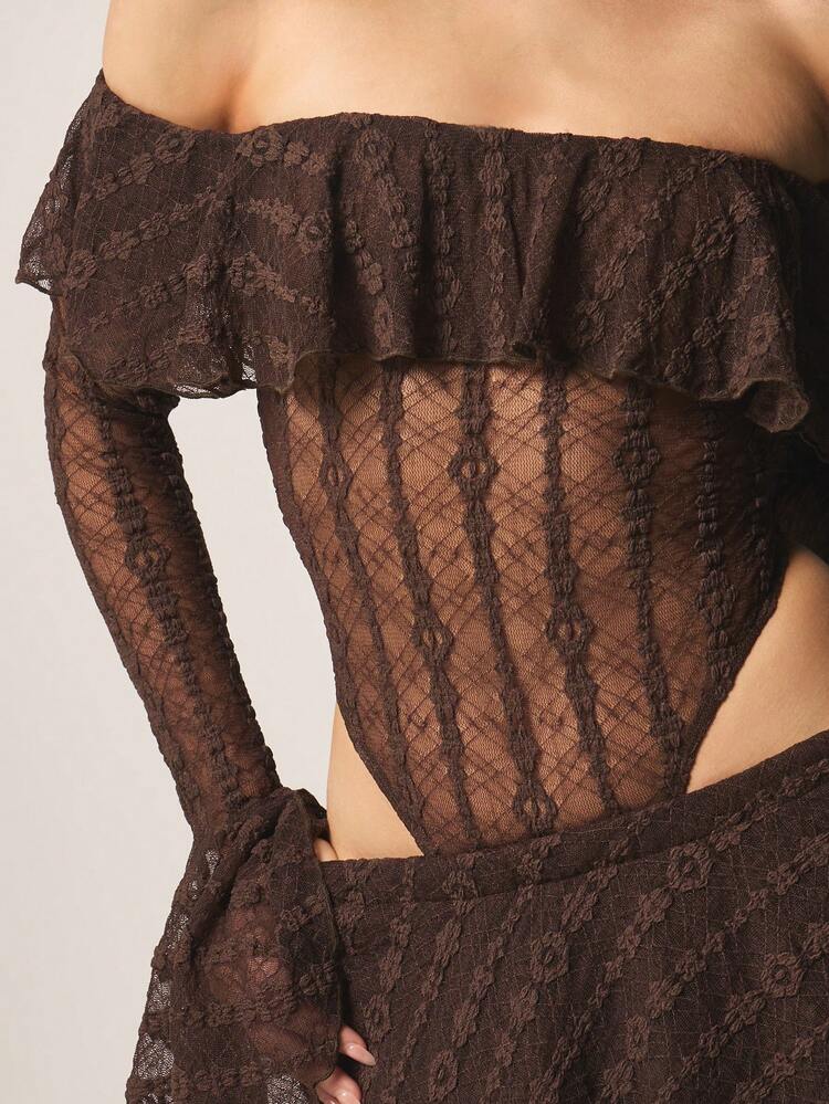 MISSGUIDED Body con hombros descubiertos de encaje con mangas acampanadas y cuello Bardot con volantes para ocasiones especiales de noche, elegante para fiestas