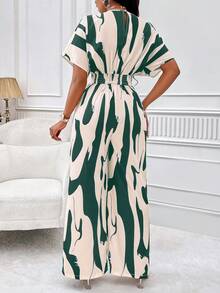 SOLERSUN All-Over Print V-Neck Waist Cinched Casual Short Sleeve Jumpsuit (Print Randomly)