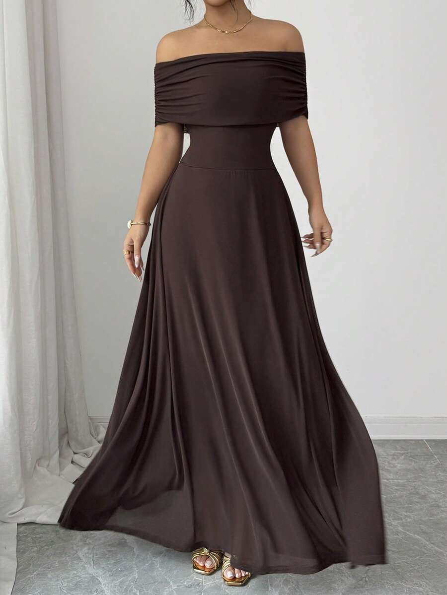 Elegant Brown Knitted Off The Shoulder A Line Maxi Dress With Short Sleeves Flared Hem And Zipper Detail - Brown - View 1
