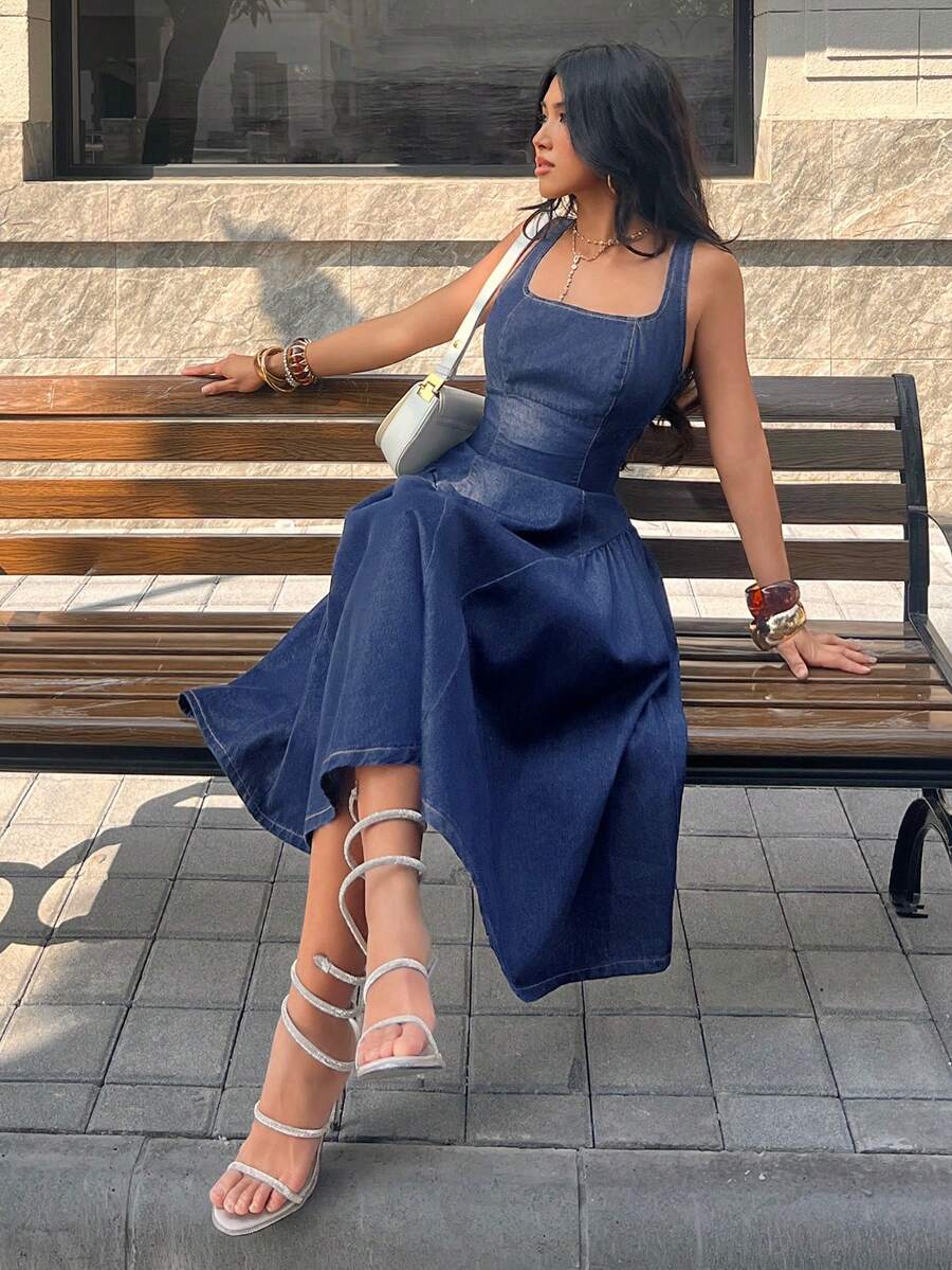 SHEIN PETITE Women's Solid Color Minimalist Backless Sleeveless Denim Dress