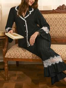 Elegant French Lace Sleepwear, Romantic Lace Patchwork Ruffle Trim Sleepwear Set, Charming Ladies Nightwear - Black - View 3