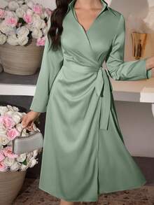 Modelyn 新款女士V领收腰长袖修身连衣裙，优雅迷人 - 淺綠色 - 查看 1