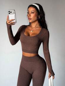 Dewbera Women's Solid Color Cropped Top And Leggings Sports Suit - Brown - View 3