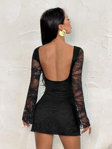 SHEIN PETITE 女士黑色新款性感露背长喇叭袖网纱连衣裙，适合初秋穿着，可作太阳裙 - 黑色 - 查看 10