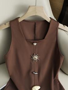 Resyla Áo vest thời trang mùa hè mới, kiểu dáng không tay cổ chữ U với khóa kim loại trang trí, phù hợp cho việc đi làm, đi chơi và tụ họp. - màu nâu - Xem 5