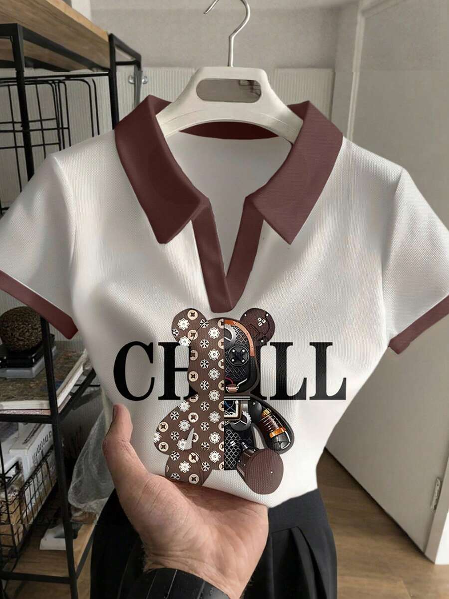 Rovax 女士字母卡通熊印花撞色Polo领短袖上衣 - 黑與白 - 查看 1