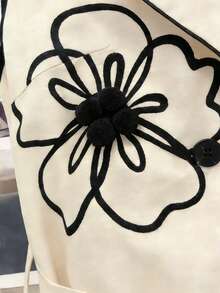 GlowEve 女士花卉刺绣双排扣撞色滚边系带无袖风衣 - 杏色 - 查看 5