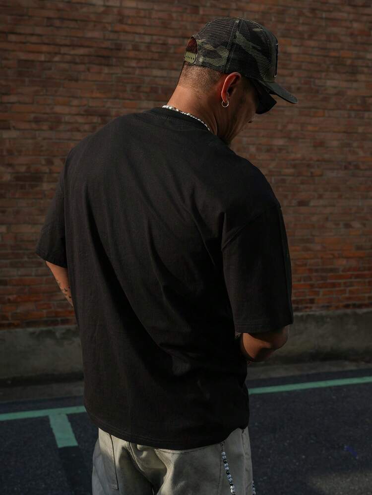 Summer Letter Print Black Round Neck Streetwear Men T-Shirt
