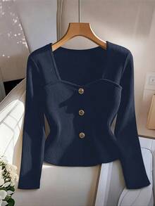 GlowEve CURVE 大码女式方领金属扣装饰长袖修身T恤，适合秋冬季穿着 - 藍色 - 查看 1