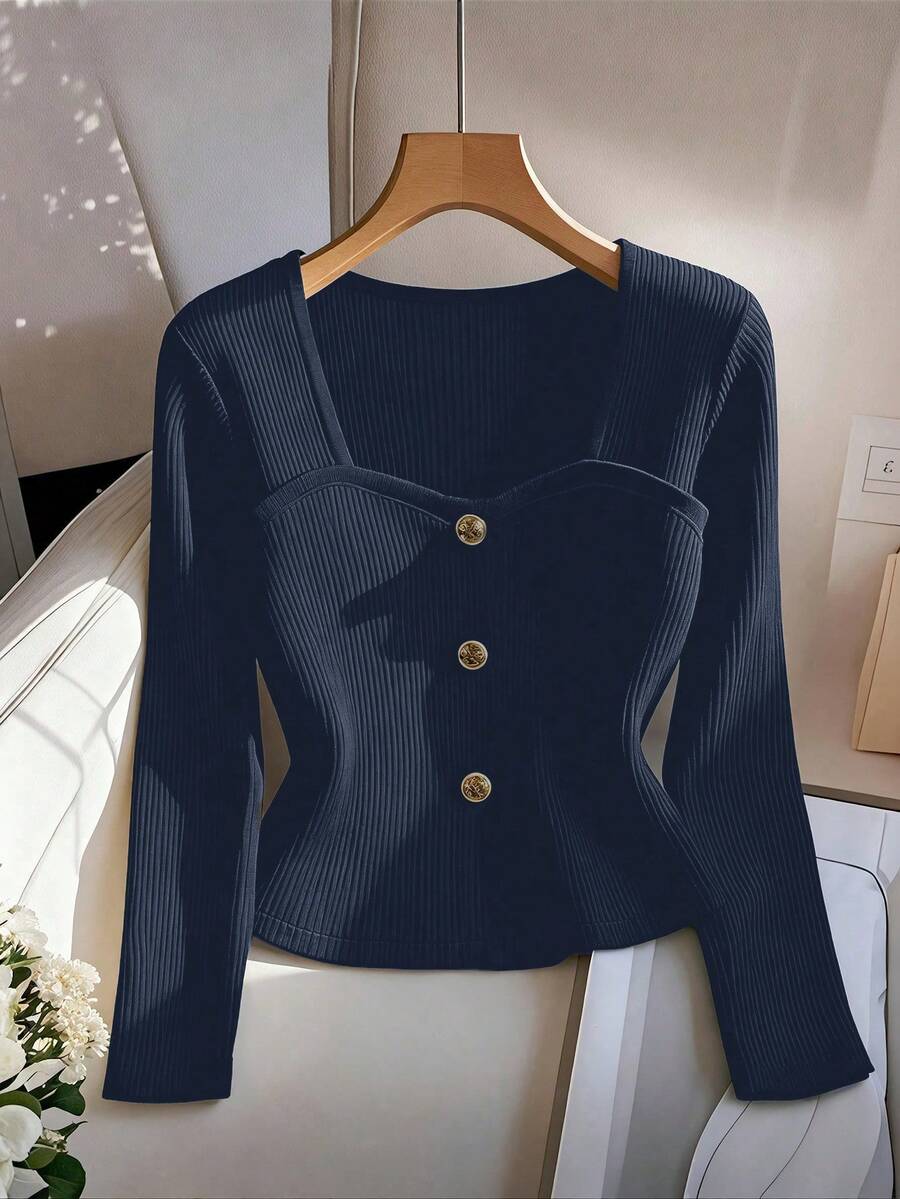 GlowEve CURVE 大码女式方领金属扣装饰长袖修身T恤，适合秋冬季穿着 - 藍色 - 查看 1