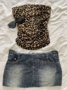 Glimmora Fitted Women's Leopard Print Ruched Bandeau Top - Multicolor - View 1