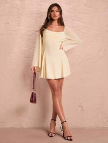 SHEIN BAE Vestido Princesa Elegante de Cor Sólida Vermelho/Borgonha, Decote Quadrado, Manga Longa, Costas Abertas, Cintura com Laço, Adequado para Outono/Inverno, Primavera, Dia dos Namorados, Festa, Encontro Romântico, Dama de Honra, Formatura, Trabalho, Uso Diário - Damasco - Visão 5