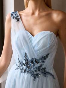 MOTF Soiréza Đầm dài nữ bằng vải lưới đính sequin và thêu hoa. - Màu xanh lam - Xem 2