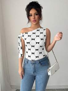 SHEIN Elenzya Tie Shoulder Bowknot Tight-Fitting Bestselling White Base Black Butterfly Print Casual T-Shirt - Black and White - View 4