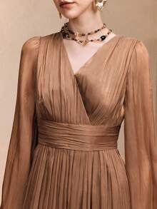 Arave Elegant French V-Neck Flare Sleeve Dress - Brown - View 7