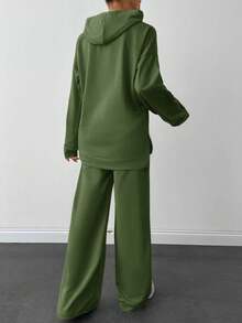 EURMUSE Light Grey Two Thread Sweatshirt And Sweatpant With Label Detail - Army Green - View 2