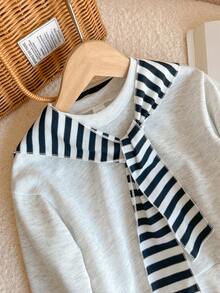 Genkimix Kids 3pcs/Set Toddler Girls Korean Style Light Grey Sweatshirt And Skirt And Stripe Scarf,  Kid Long Sleeve Preppy School Outfit - Grey - View 4