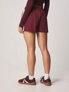 MISSGUIDED Edition Contrast Panel Elastic Waistband Sports Training Shorts With Side Stripe Detail Perfect For Running Workout Active Lifestyle - Multicolor - View 2