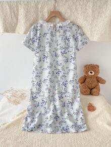 Spring/Summer Vintage Ditsy Floral Elegant Short Sleeve Knee-Length Dress With White Ruffle Collar Splice, Sweet Home Dress/Sleepwear For Girls Vintage Floral All-Over Print Neckline Lace Trim Short Sleeve Long Dress. Combination Holiday Vacation Essential - Mint Green - View 2