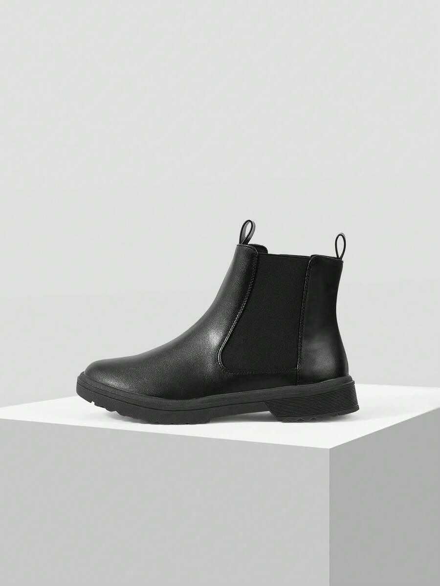 Mnmlis Women's Casual Versatile Flat Ankle Boots Valentine's Day - Black - View 1