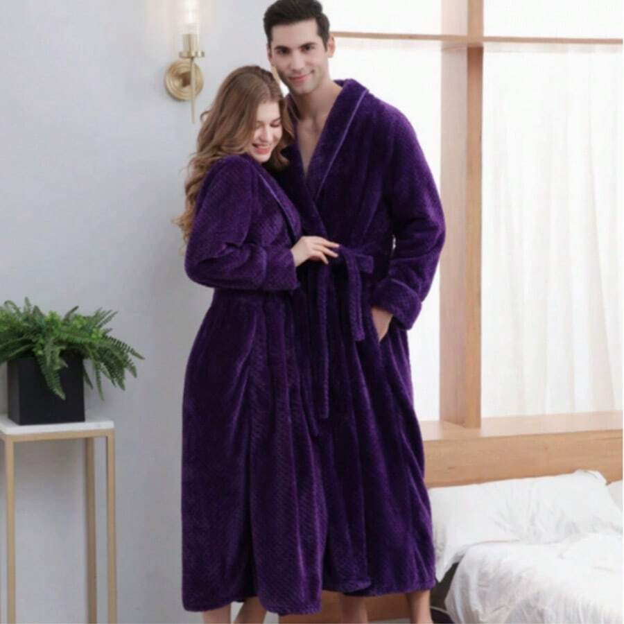 SHEIN Basic living 超柔软珊瑚绒浴袍 - 速干、不掉毛、透气 | 男女皆宜 | 时尚设计 | 秋冬情侣睡衣 - 彩色 - 查看 1