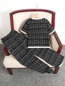 SHEIN Girls' Elegant Black And White Plaid Button-Up Short Sleeve Top And Matching Pants Set,Knit Print 2-Piece Outfit For Tea Party,Autumn Casual/Commute - Black and White - View 2