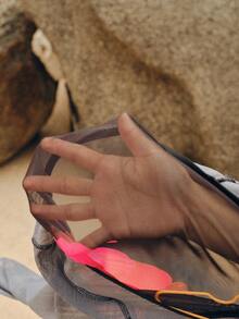 Swim Lushoire Vestido de playa de verano para mujer con hombros descubiertos, de tela de red con estampado posicionado y manga larga con espalda descubierta para vacaciones - Negro - Ver 7