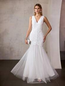 MOTF Soiréza 女士优雅无袖V领及地晚礼服及轻盈婚纱 – 花卉蕾丝和薄纱罩衫，修身剪裁，适合婚礼、晚宴等场合 - 白色 - 查看 6