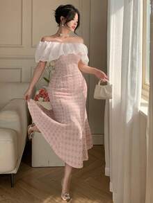 DAZY Women's Sexy & Elegant Off-Shoulder Contrast Ruffle Houndstooth Jacquard Mermaid Hem Fitted Dress - Pink - View 3