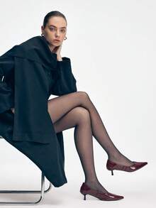 Mnmlis Burgundy Crocodile Embossed Pointed Toe High Heels, Retro British Style Niche Embossed Genuine Leather Shoes, Minimalist Commuting Versatile, Elegant Pointed Toe Design, Office/Date Sophisticated, Matte Luxurious Texture, French Niche High-End, Soft Leather Comfortable Not Tired Feet, Autumn/Winter Retro Style Footwear Valentine's Day - Burgundy - View 1