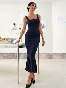 Ritzy Row 法式经典优雅针织方领鱼尾下摆宽肩带吊带连衣裙，新款春季女装 - 藏蓝色 - 查看 5