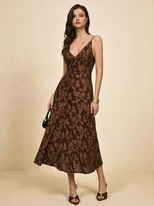 Poéselle Váy hai dây buộc trước họa tiết hoa jacquard dành cho nữ - màu nâu - Xem 2