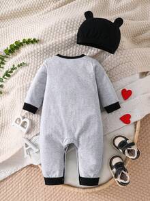 SHEIN Bộ áo liền quần dài tay cho bé trai, kiểu dáng thường ngày, thoải mái, in chữ và trái tim, phối màu tương phản, thích hợp cho mùa xuân/thu. - Xám - Xem 4