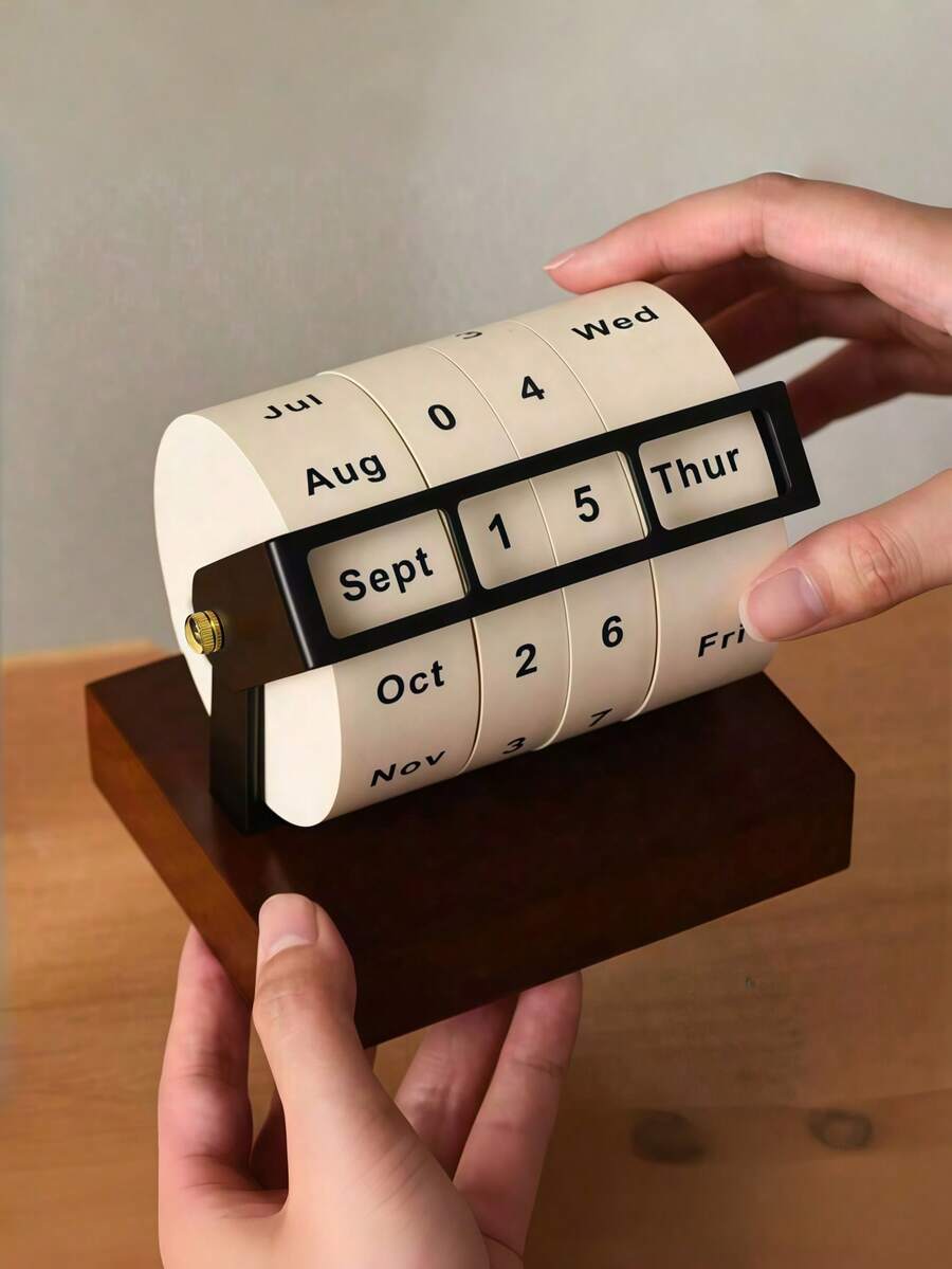 Lịch vạn niên xoay 2025/2026 cỡ lớn, lịch để bàn xoay, trang trí bàn làm việc, lịch thi cử, lịch đếm ngược, lịch sinh nhật, lịch tựu trường, đồ dùng học tập, trang trí nhà đơn giản, lịch xoay bằng gỗ có thể tái sử dụng, phù hợp cho phòng khách, lớp học, văn phòng, bàn làm việc. - A - Xem 1