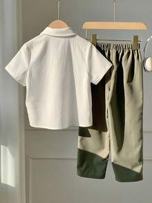 SHEIN 男童两件套：白色纹理面料衬衫和裤子，休闲假日装