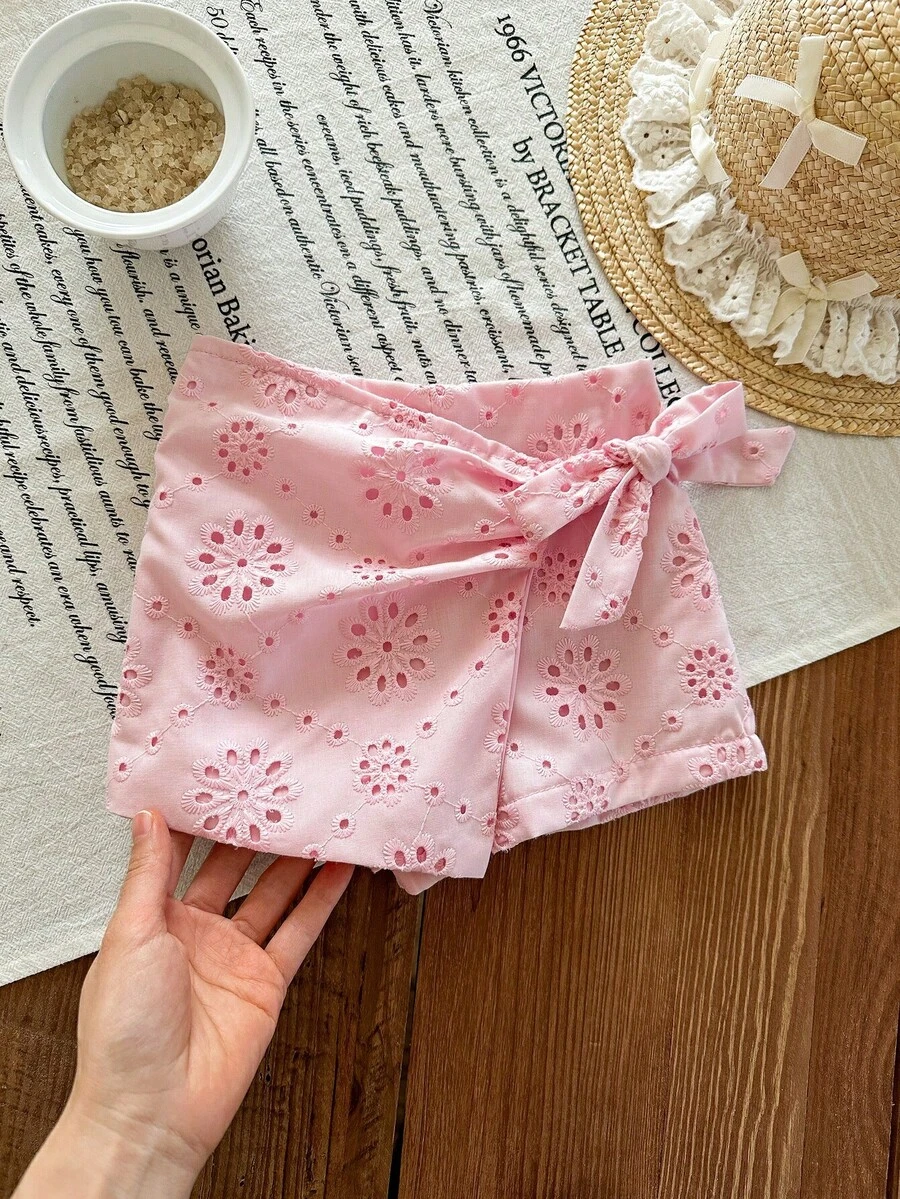 SHEIN LMoss Kids Babygirl Cute Summer Versatile Pink Floral Embroidery Elastic Waist Shorts - Pink - View 1