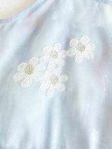 SHEIN Vintaside Kids 少女亮黄色纹理花卉吊带装饰夏季度假连衣裙 - 藍色 - 查看 7