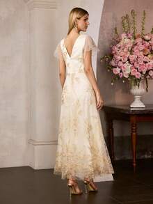 MOTF Soiréza 女士春季亮片刺绣浪漫喇叭裙摆网纱派对连衣裙 - 香檳色 - 查看 4