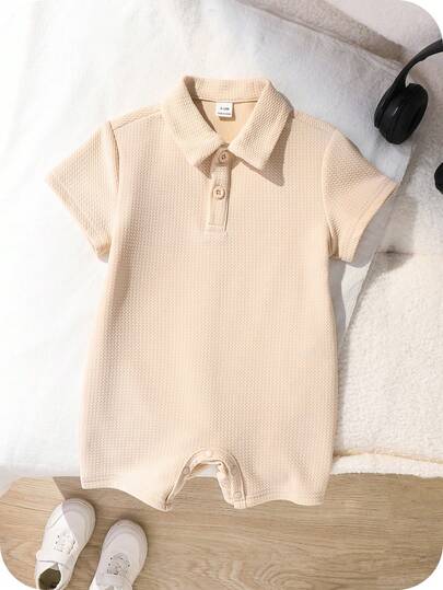 SHEIN Newborn Baby Boy/Girl Soft & Comfortable Casual Everyday White Short Sleeve Knit Romper, Suitable For Indoor, Outdoor, Daily Wear, Sports, Play, Party, Photo Shoot, Vacation, Festivals, Wedding, Baby Shower, Christening And 1st Birthday