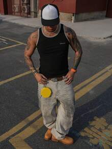 DAZY 街头风修身男士背心，黑白滚边字母刺绣设计，夏季款 - 黑色 - 查看 6