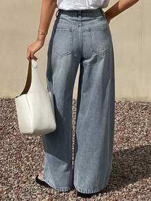 DAZY Women's Regular Waist Loose Straight Leg Casual Jeans - Light Wash - View 5