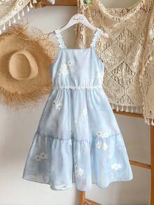 SHEIN Vintaside Kids 少女亮黄色纹理花卉吊带装饰夏季度假连衣裙 - 藍色 - 查看 5